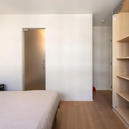 Centrally Located With Spacious Terrace * Ostend