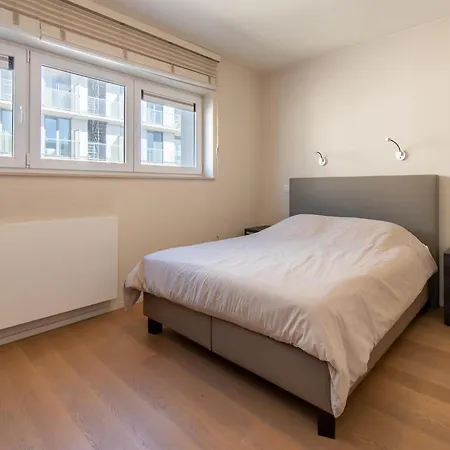 Penthouse In Belgium With Marina Views أوستيند